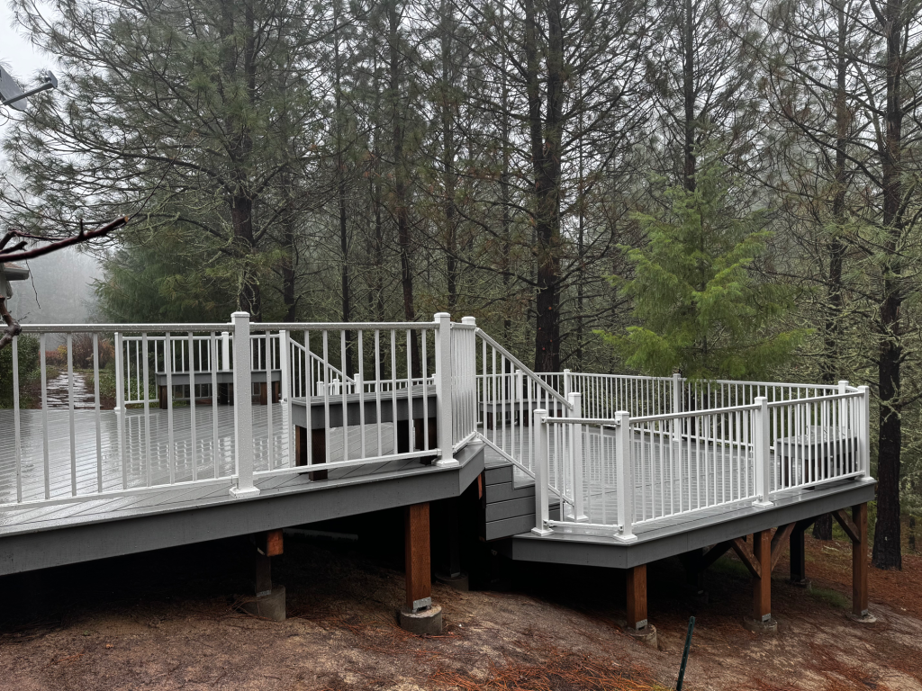 Custom Comfort and Style: Trex Deck Build on Detrick Drive, Grants Pass